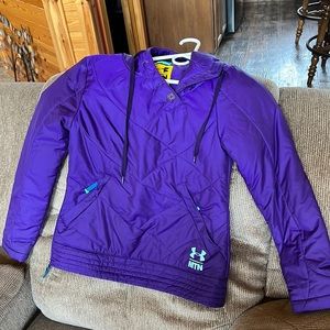 Under armor quilted top